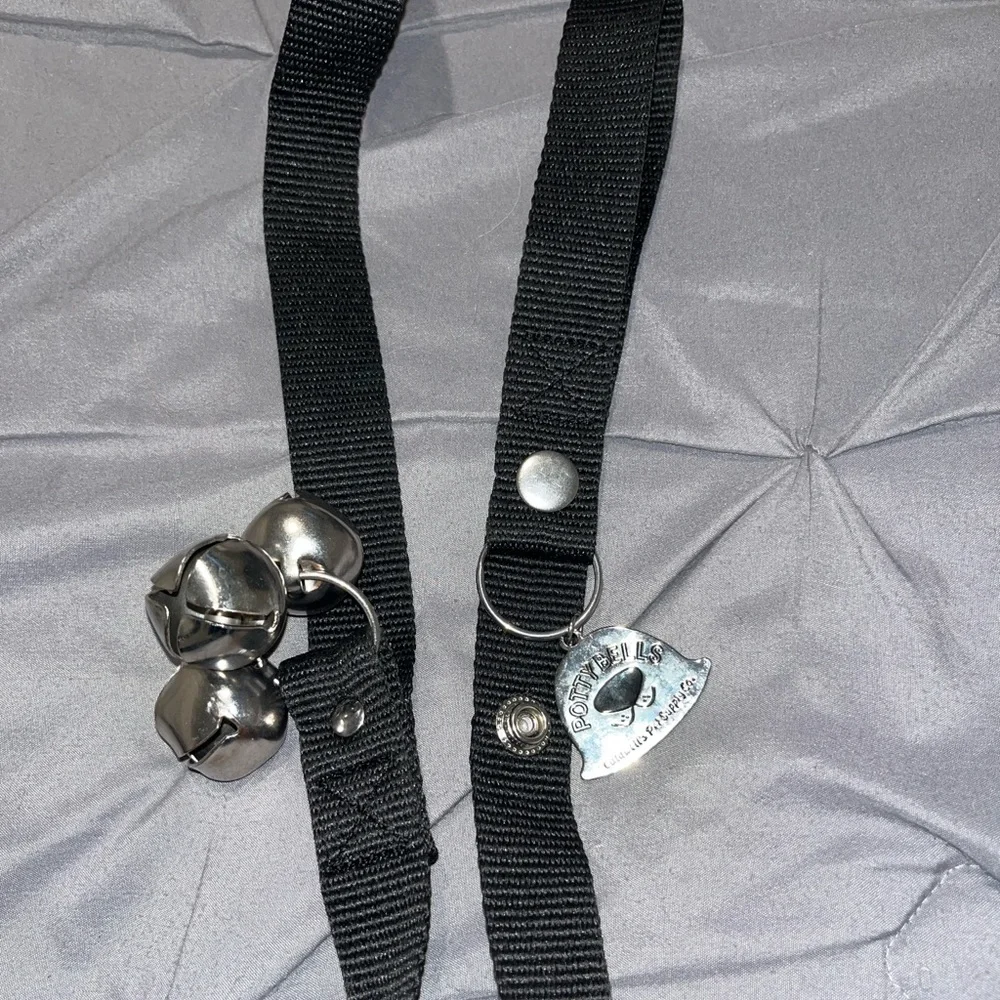 Dog Doorbell Potty Training Strap with Silver Bells